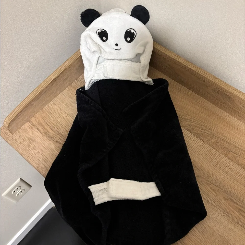 Animal-Themed Hooded Dog Towels & 2 Microfiber Drying Mitts